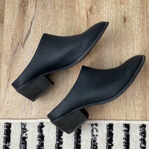 Black Mules